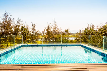 Cost of Glass Pool Fence Repair in Titusville, FL